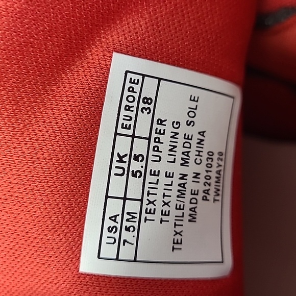 NWT- PASTRY Phoenix Slip On Dance Shoes, Black & Red, Size 7.5 - Picture 7 of 8